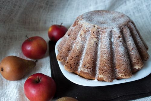 Рецепт яблочного кекса с изюмом