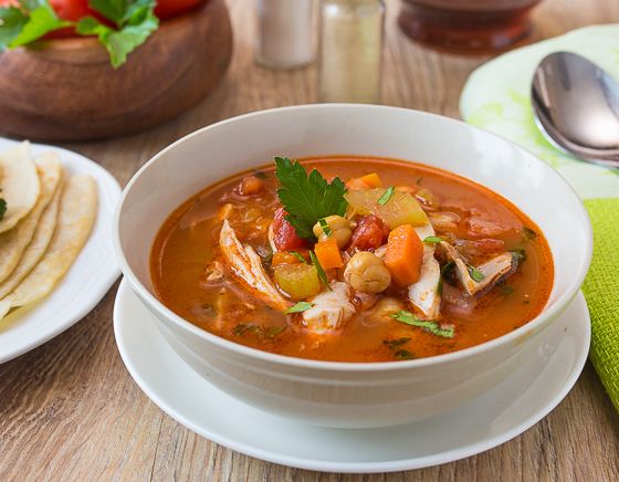 Суп из курицы в марокканском стиле