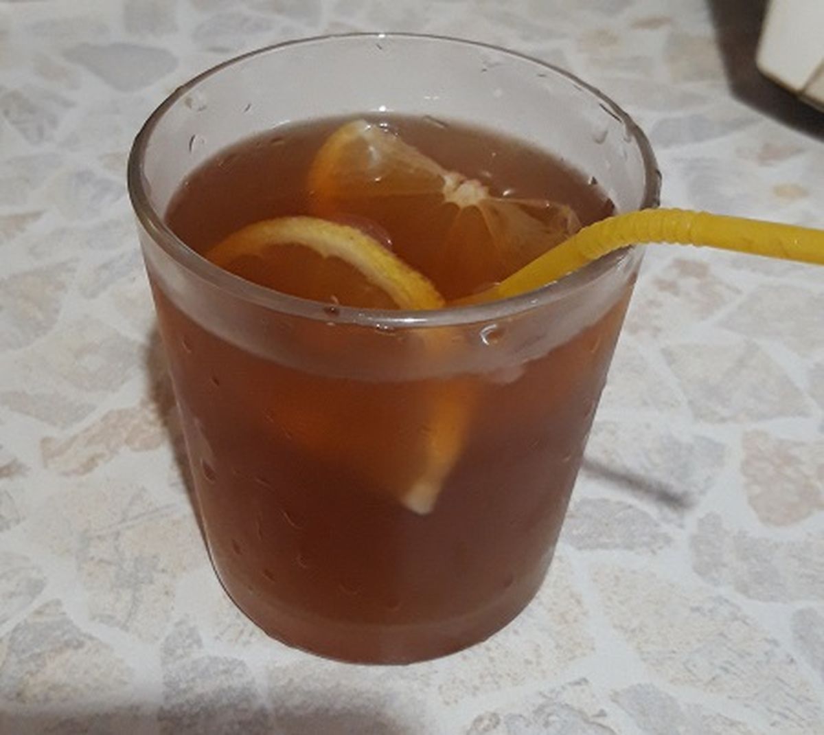 Ледяной чай с имбирем лимоном и мятой.jpg