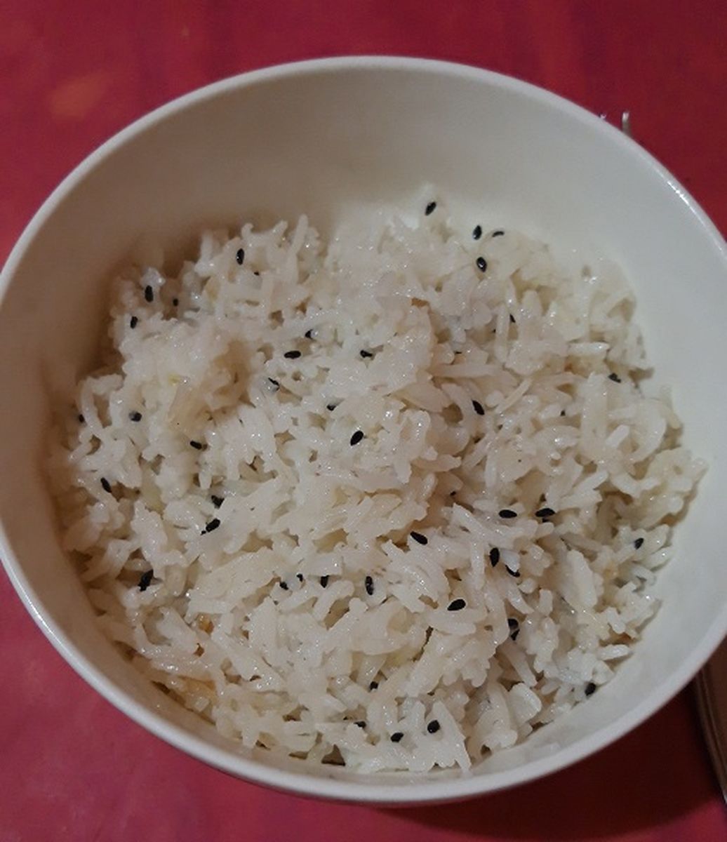 Рис с чесноком и черным кунжутом.jpg