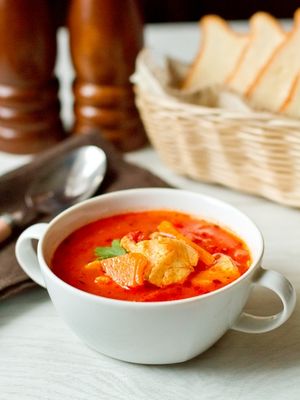 Томатный суп с треской и тыквой
