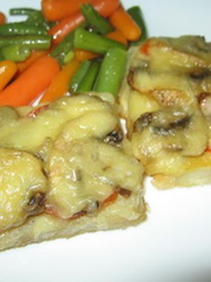 Филе пангасиуса с сыром и шампиньонами